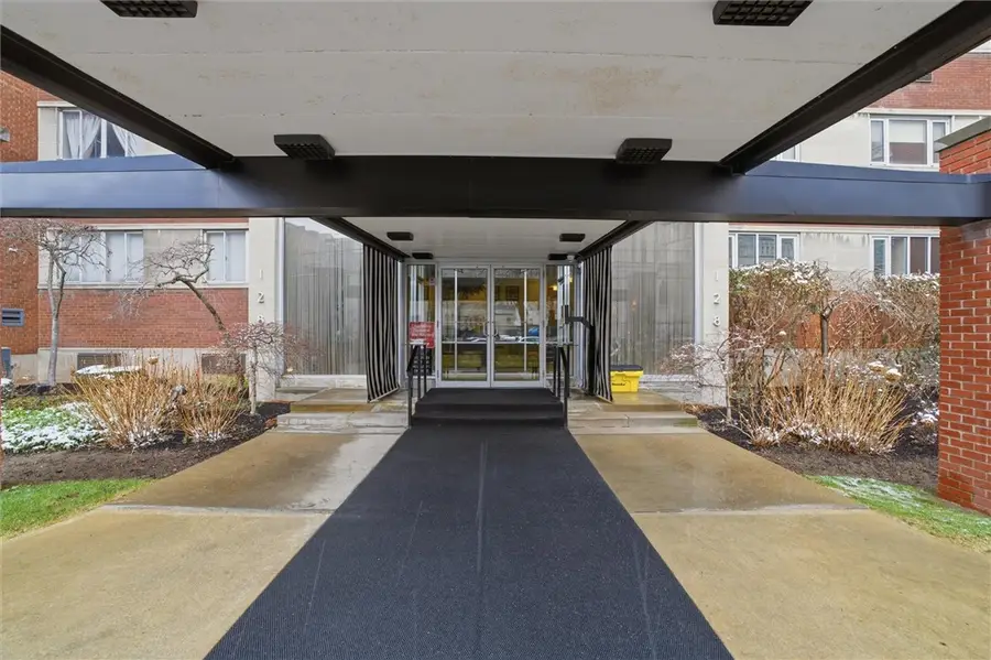 128 N Craig St #511, Oakland, PA 15213 - #3