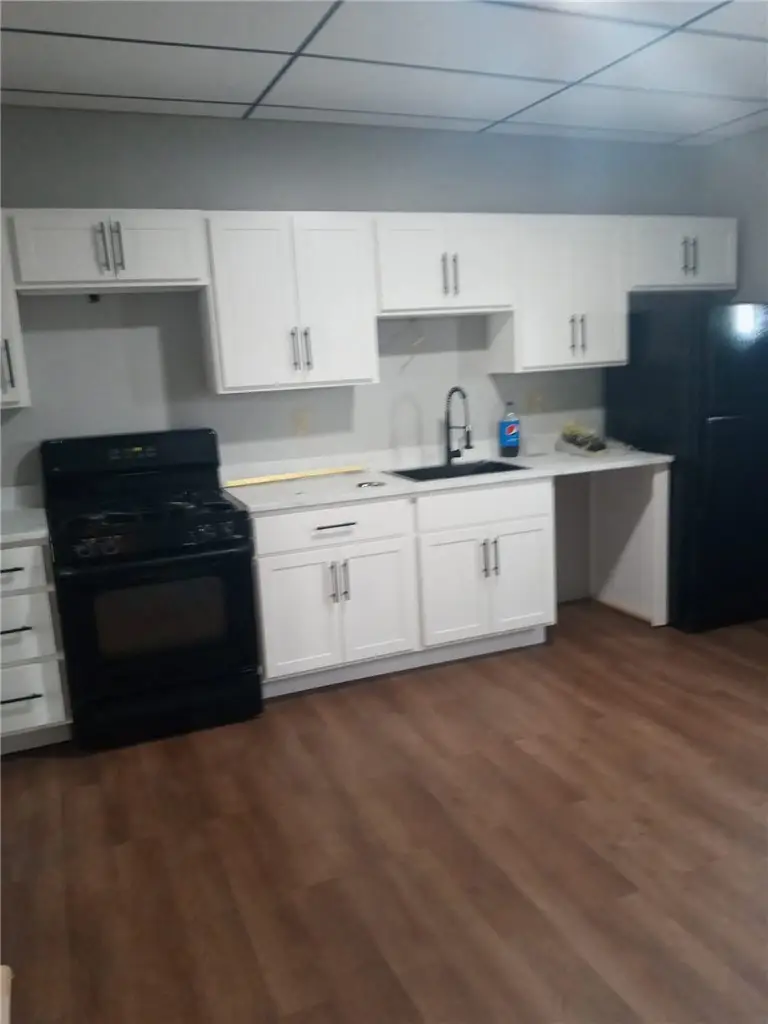 117 W 11th Ave, Tarentum, PA 15084 - #2