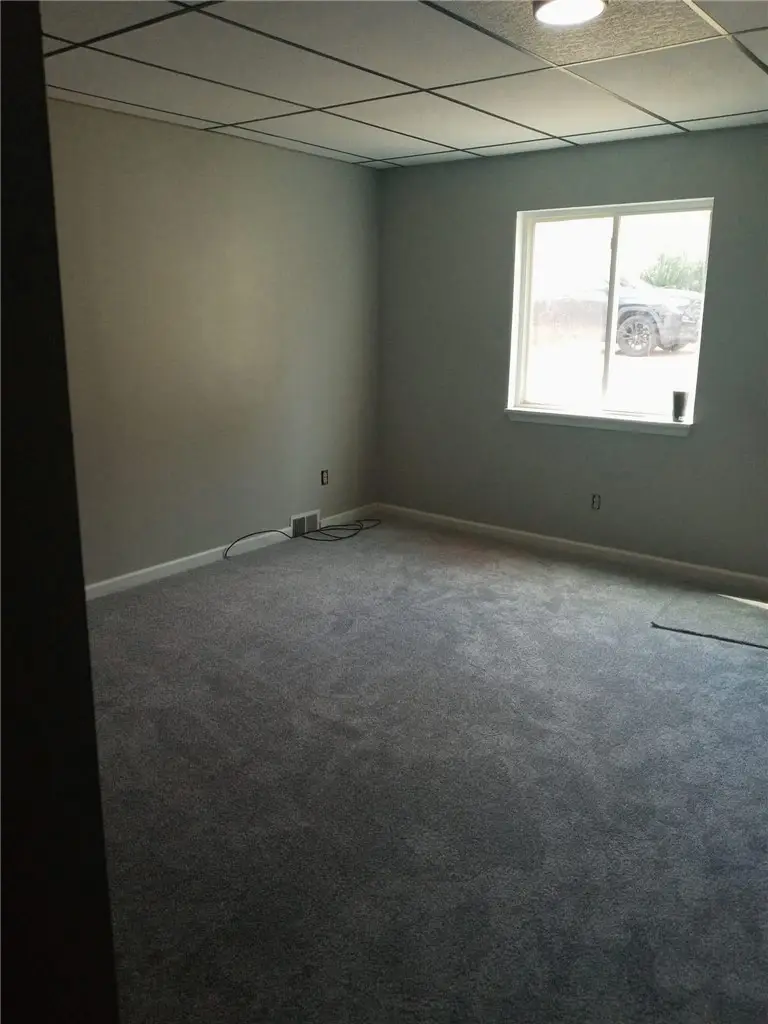 117 W 11th Ave, Tarentum, PA 15084 - #3