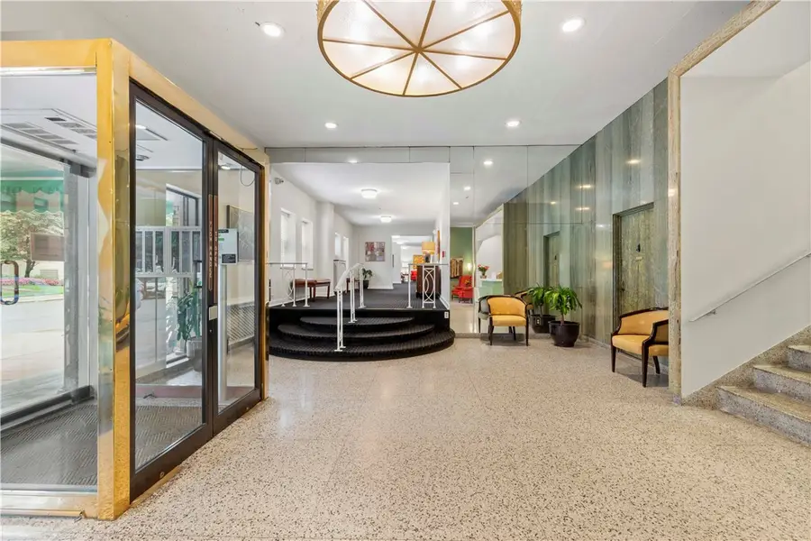 144 N Dithridge Street #206, Oakland, PA 15213 - #3