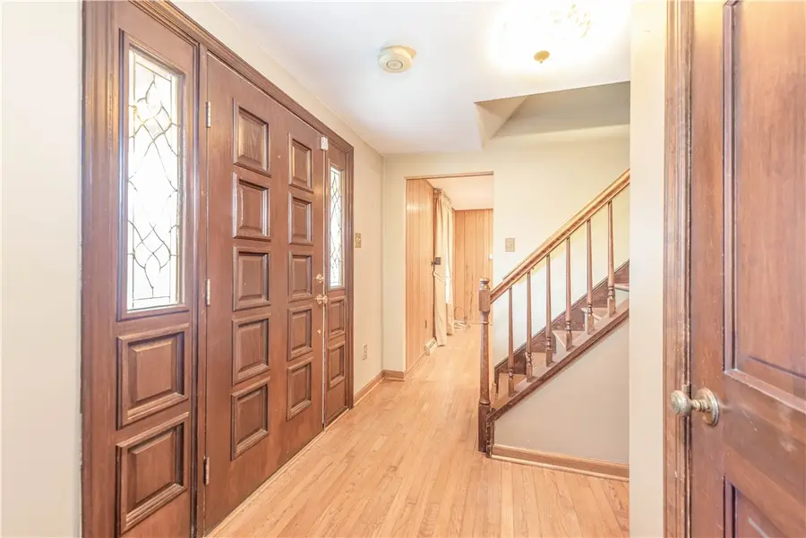 6077 Great Dane Drive, Bethel Park, PA 15102 - #3