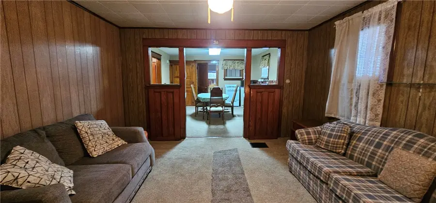 1945 Morris St, New Castle, PA 16102 - #3