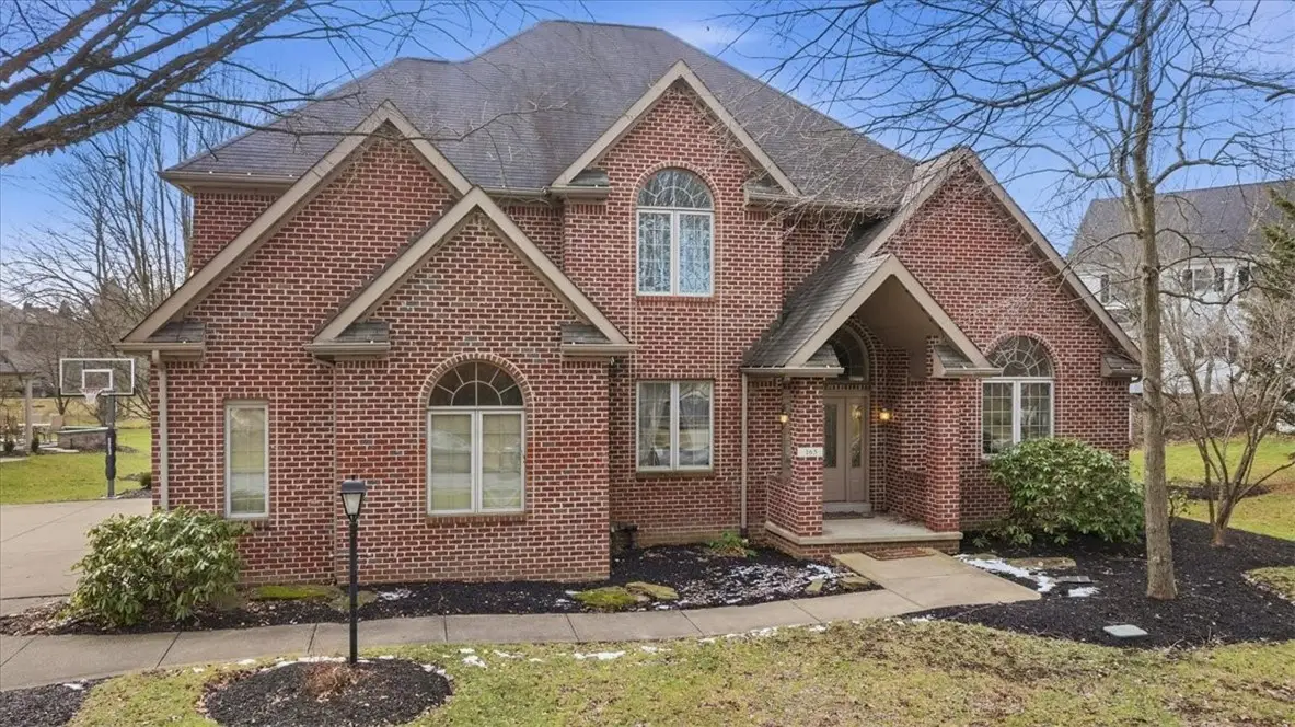 165 Sewickley Farm Cir, Marshall, PA 16046 - #1