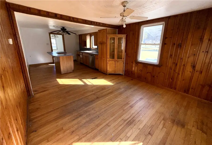 283 Line St, Central City, PA 15926 - #3