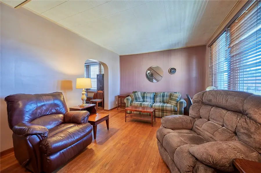 1816 Lenz Ave, Ambridge, PA 15003 - #3