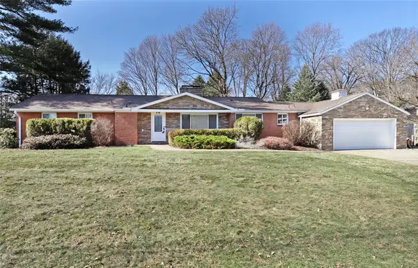 3286 Cardinal Ct, Murrysville, PA 15668