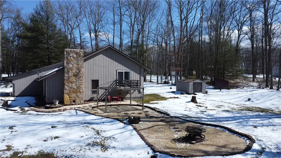 11 Orchard Camp Dr, Deer Lake, PA 15470 - #3