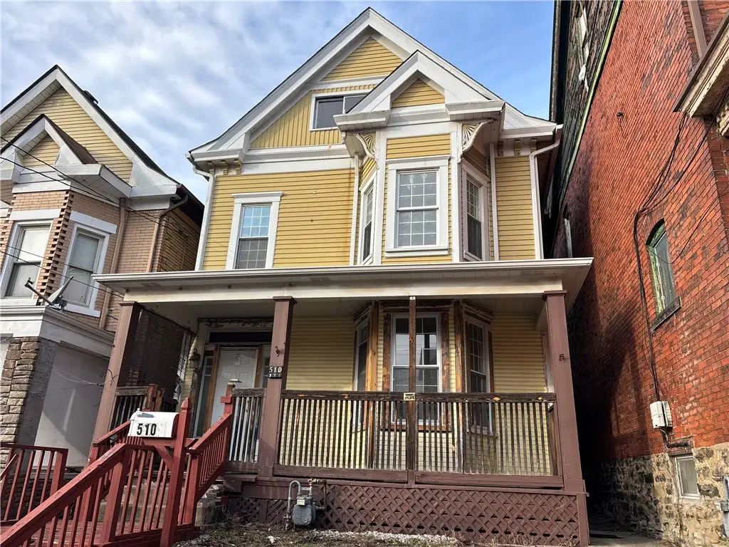 510 3rd St, Pitcairn, PA 15140 - #1