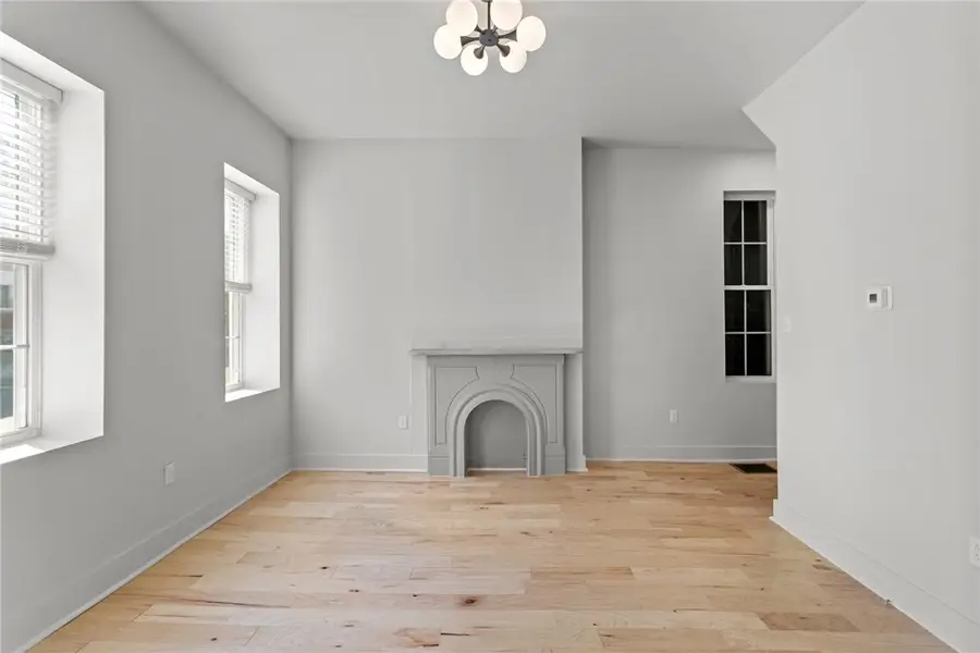 2011 Forbes Ave, Pittsburgh, PA 15219 - #3