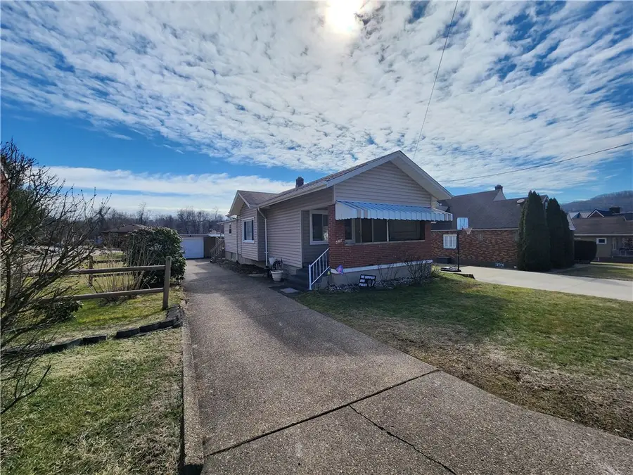 428 Greenwood Ave, McKeesport, PA 15132 - #3