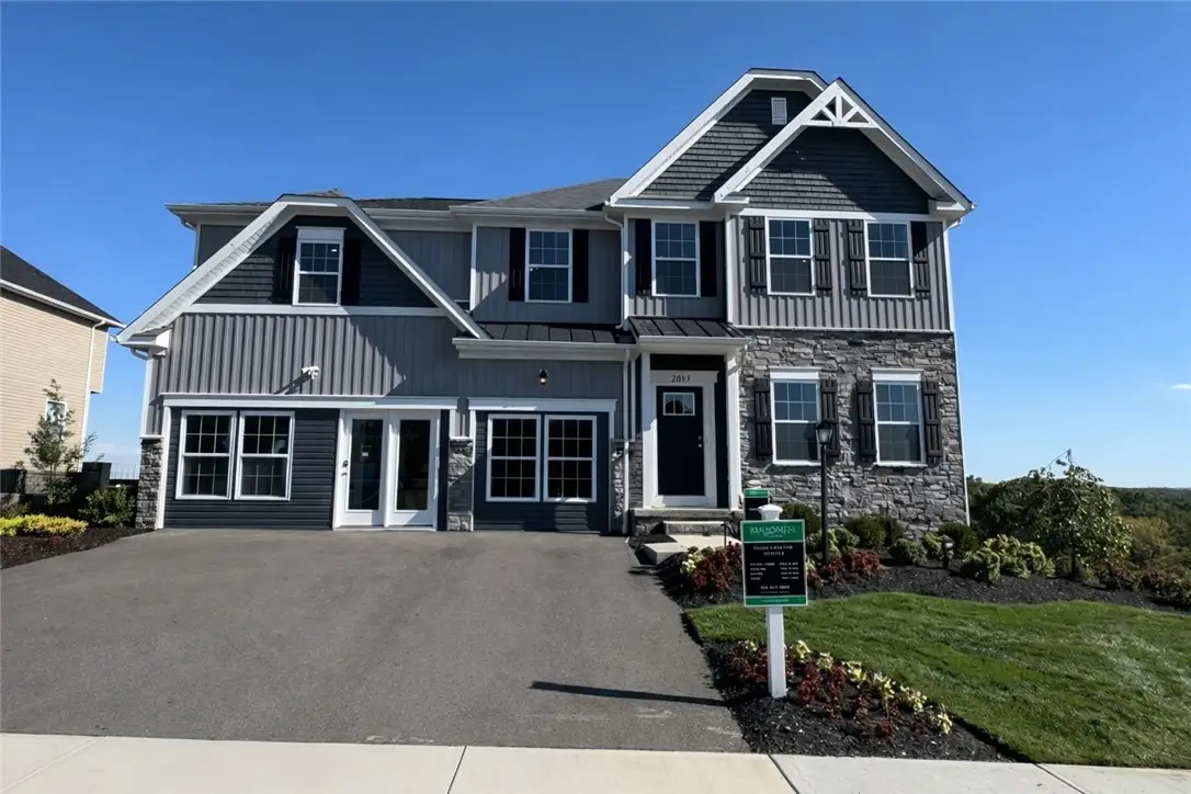 172 Victoria Dr, Moon, PA 15108 - #1