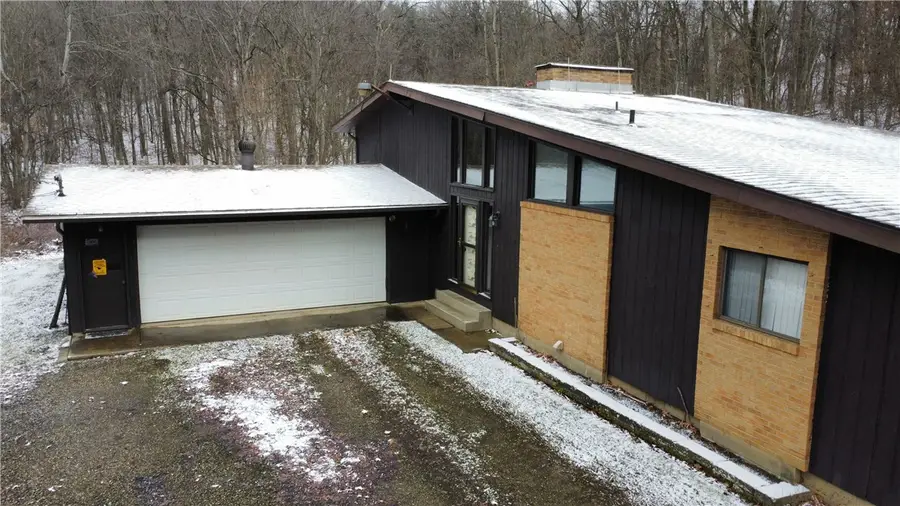 114 Clifford Lane, Valencia, PA 16059 - #2