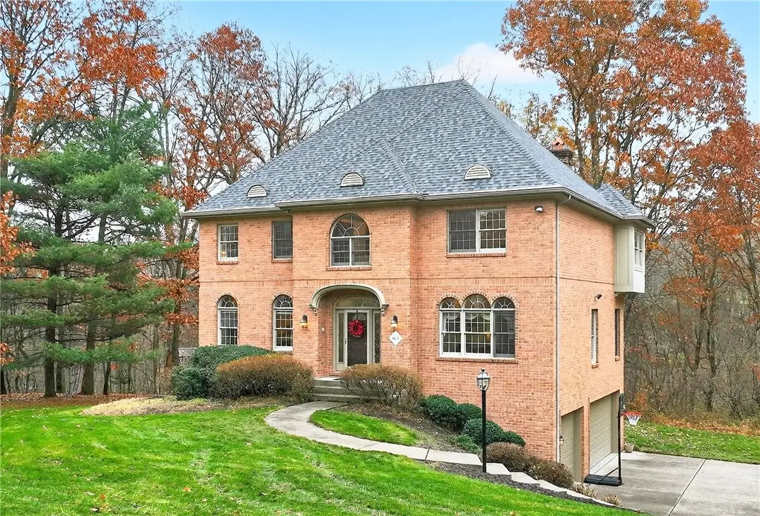 1613 Amicitia Ln, Sewickley, PA 15143 - #1