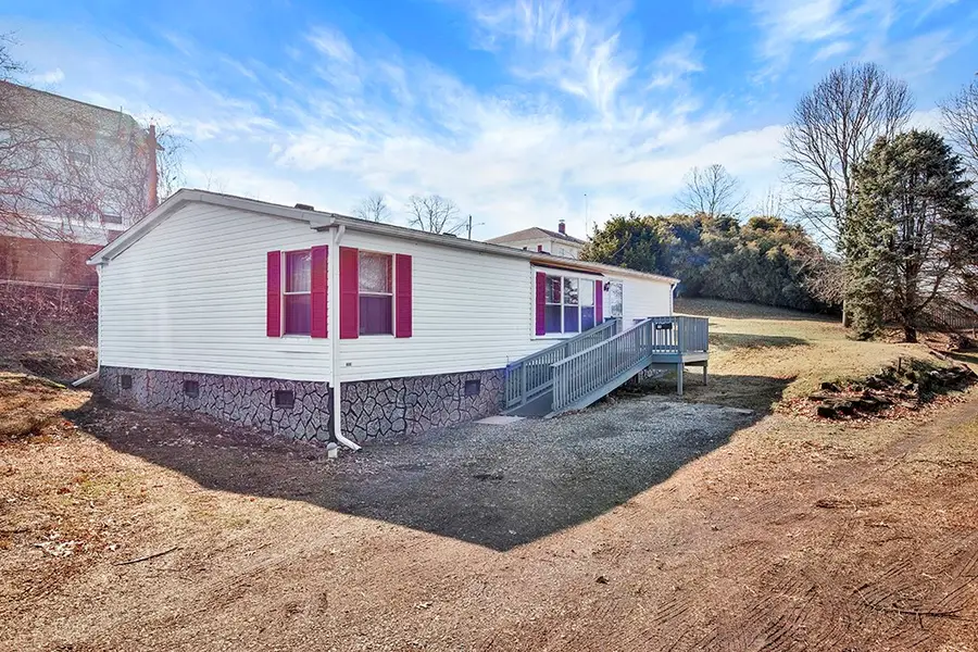 11 Columbus, Belle Vernon, PA 15012 - #3