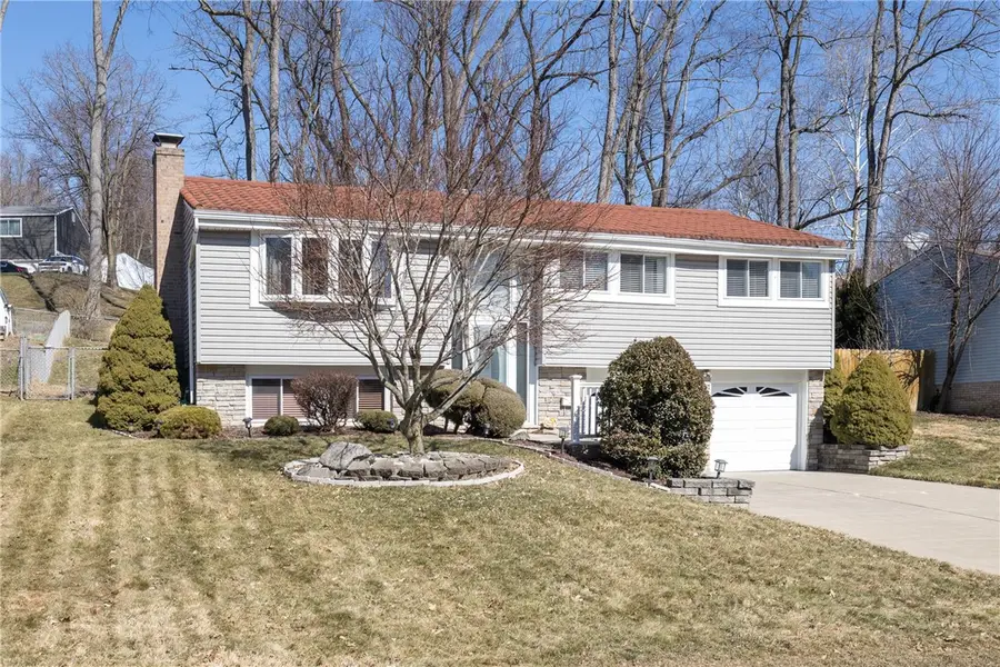 182 Thunderwood Drive, Bethel Park, PA 15102 - #3