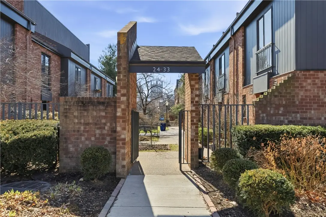 28 Foster Square, Pittsburgh, PA 15212 - #1