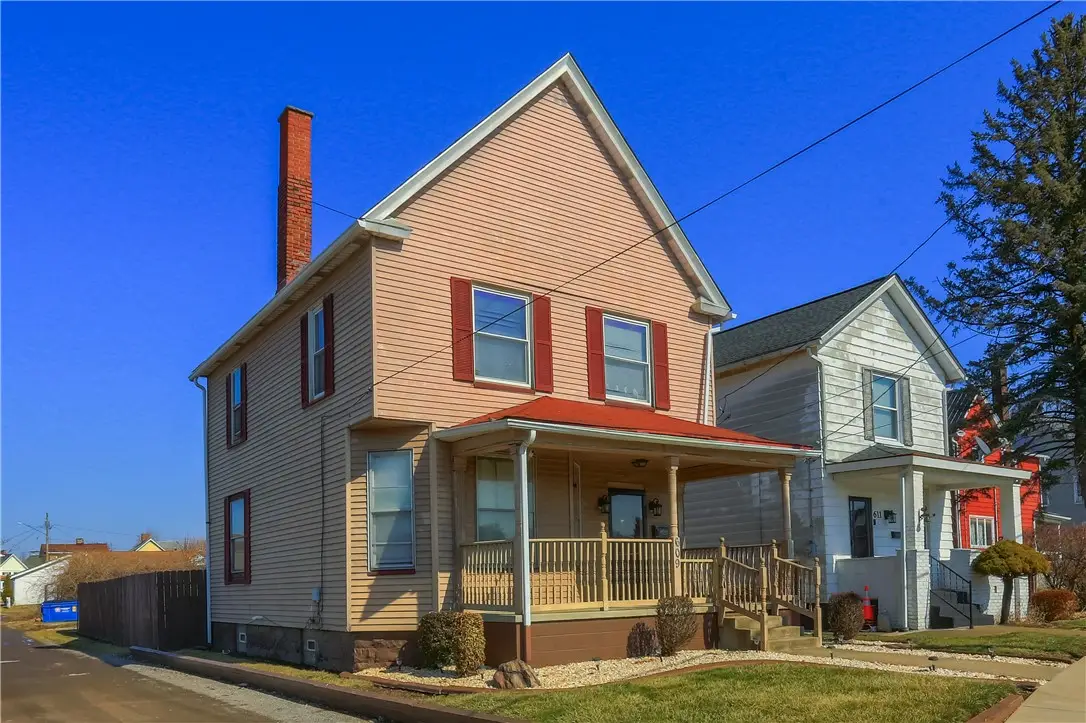 609 E Division St, New Castle, PA 16101 - #1