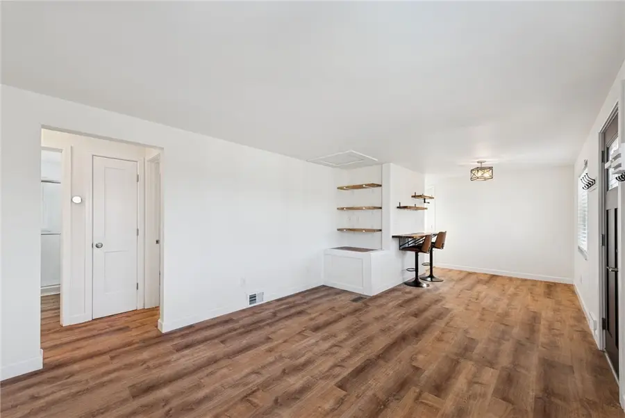 6329 Crestview Dr, South Park, PA 15129 - #3