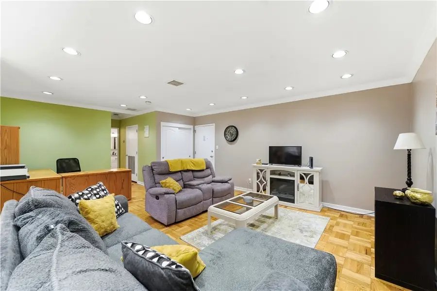 5100 Fifth Avenue #506, Shadyside, PA 15232 - #3