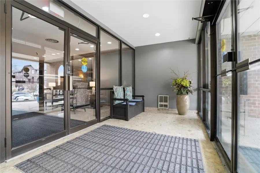 5715 Beacon St #107, Squirrel Hill, PA 15217 - #3