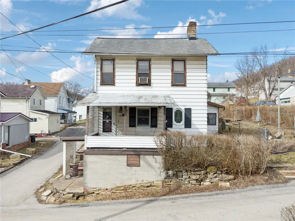 111 Hayden Ln, West Newton, PA 15089 - #1