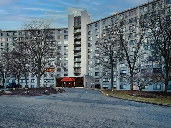 1160 Bower Hill Rd #506A, Pittsburgh, PA 15243