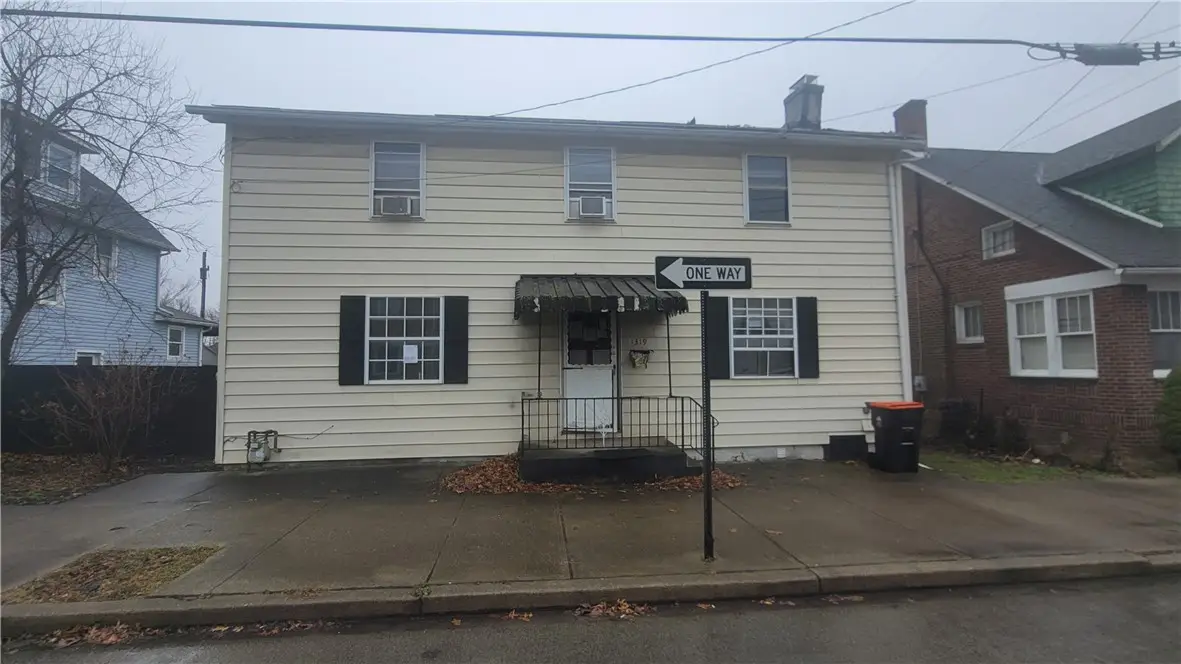 1319 Jefferson St, Latrobe, PA 15650 - #1