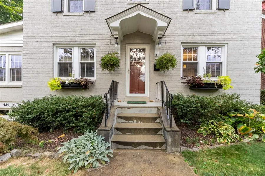 624 N Meadowcroft Ave, Mount Lebanon, PA 15216 - #3