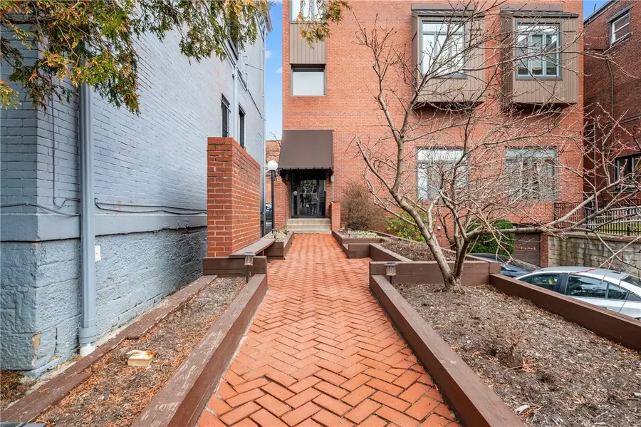 325 S Highland Ave #103, Pittsburgh, PA 15206 - #2