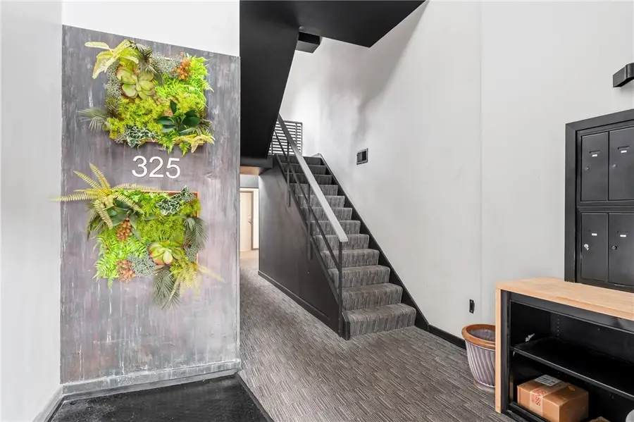 325 S Highland Ave #103, Pittsburgh, PA 15206 - #3