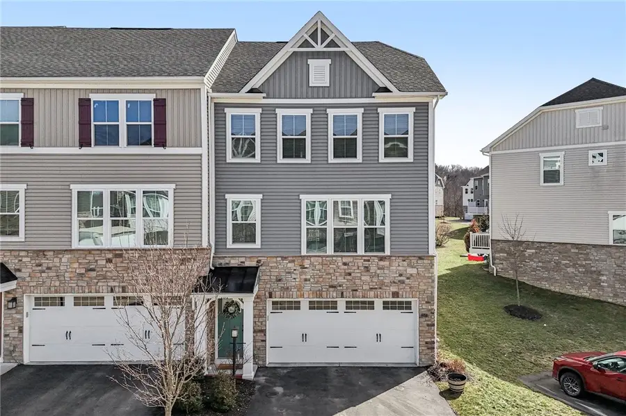 151 Curtis Ct, Ross, PA 15237 - #2