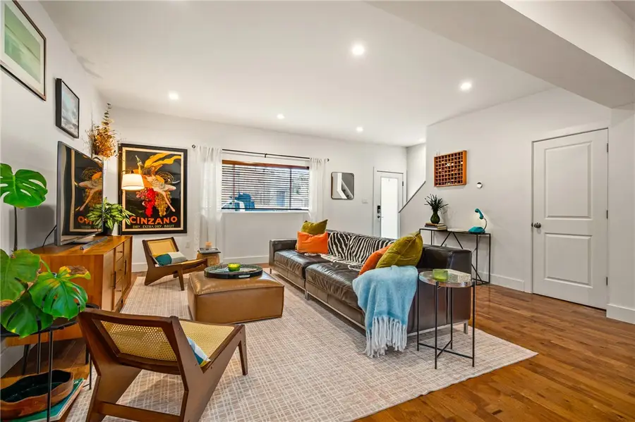 342 Harmar St, Pittsburgh, PA 15219 - #3