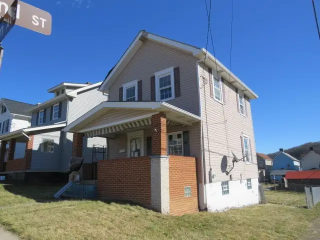 502 Giffin Ave, Canonsburg, PA 15317 - #2