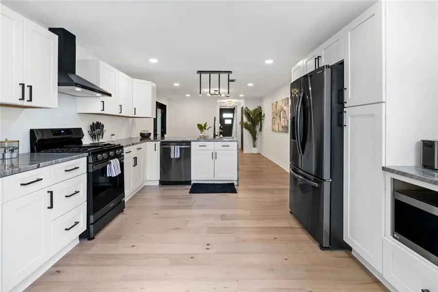 1112 James St, Pittsburgh, PA 15212 - #2