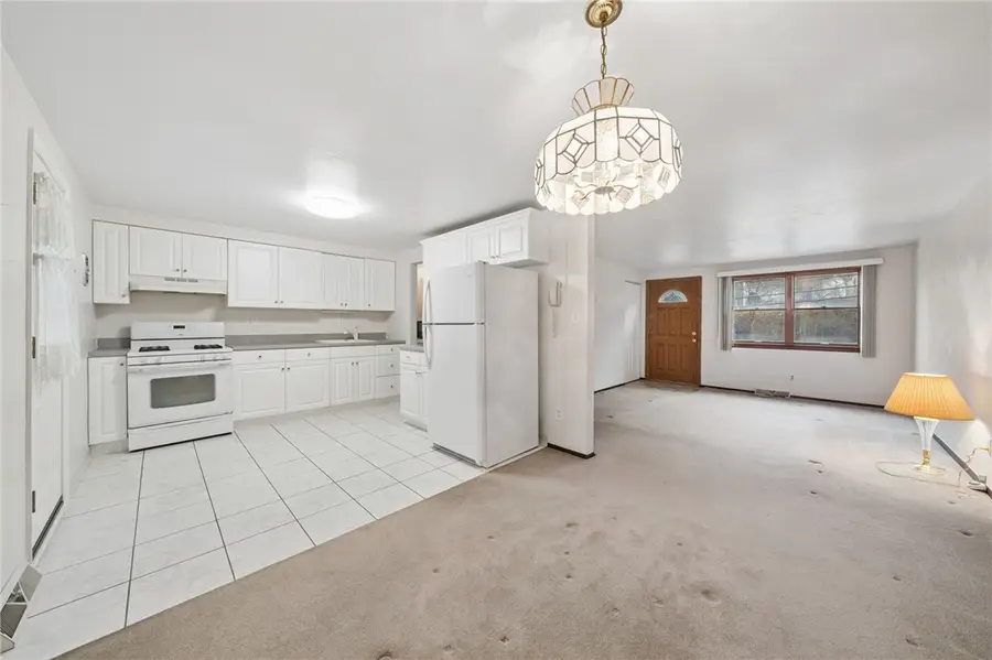 3025 Universal Road, Pittsburgh, PA 15235 - #3