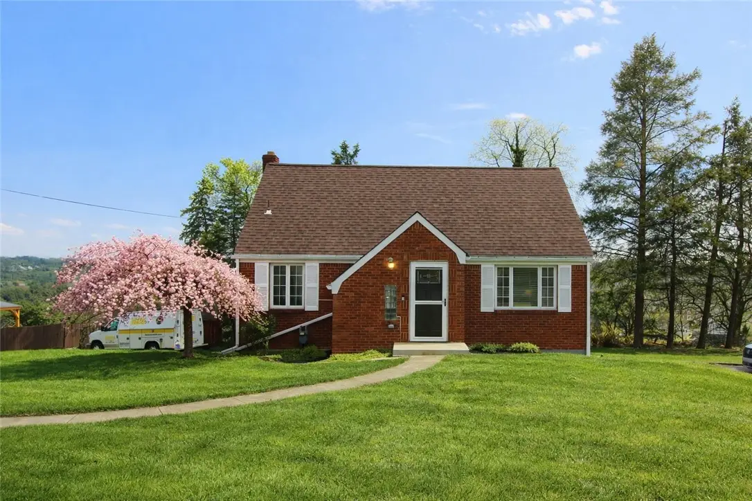 164 Gill Hall Rd, Clairton, PA 15025 - #1