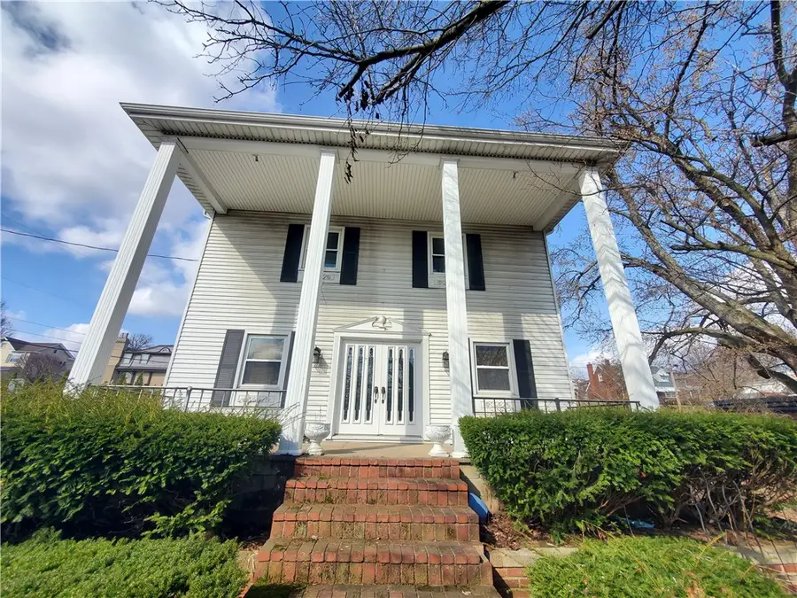 400 Elwyn Ave, Springdale, PA 15144 - #2