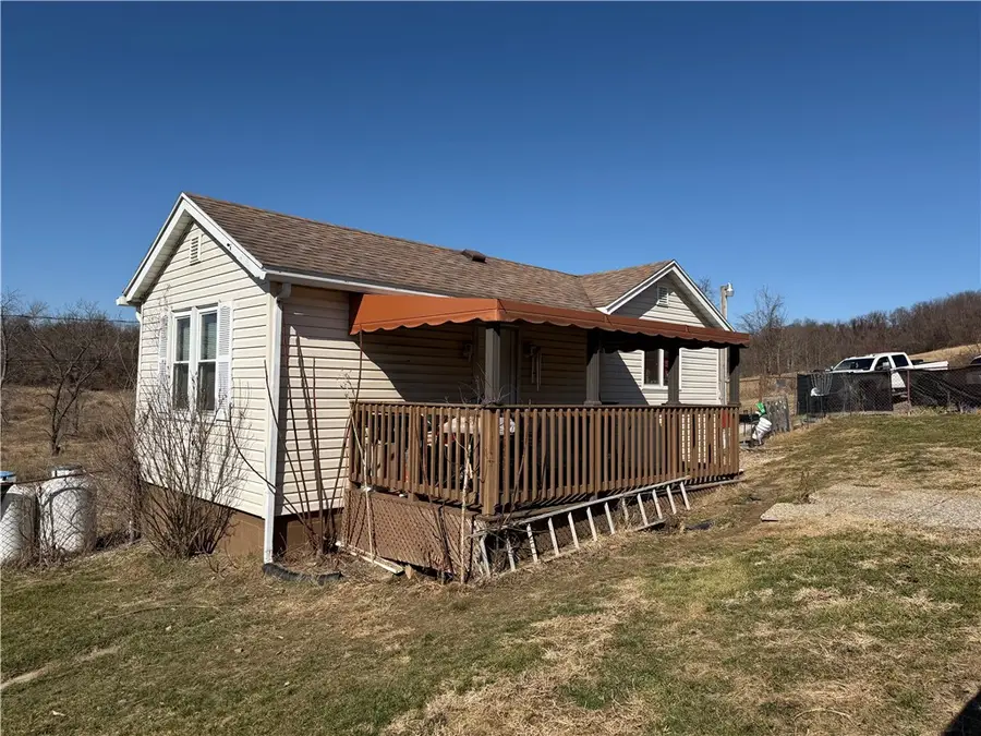 27 Community Ave, Uniontown, PA 15401 - #2