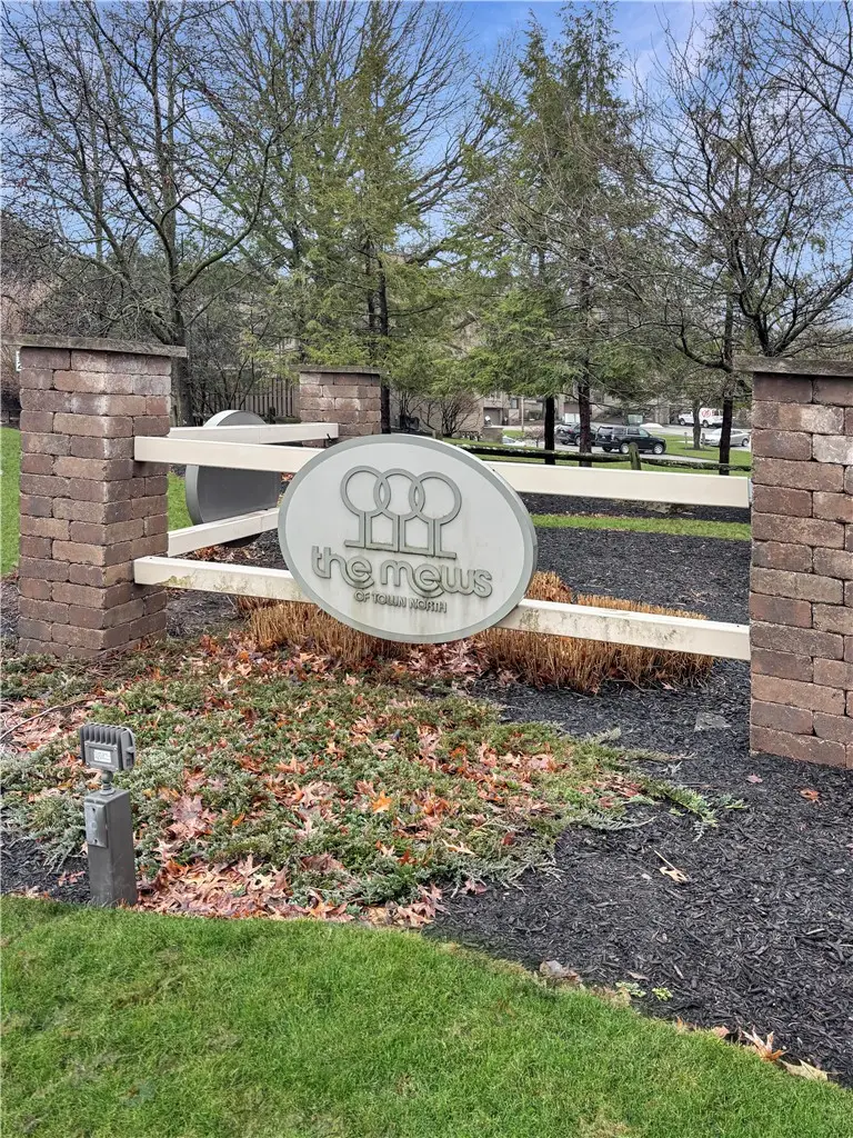 463 Cherry Court, Pittsburgh, PA 15237 - #2