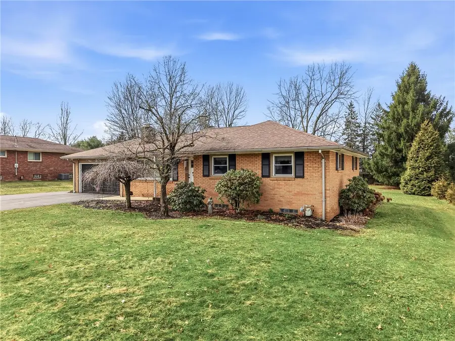 256 Donald Rd., Hermitage, PA 16148 - #2