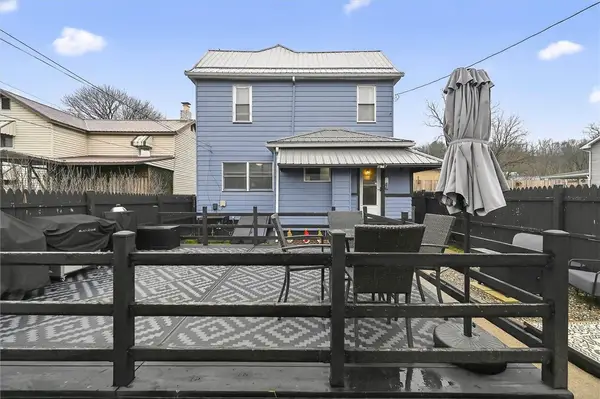 704 Center Ln, Manorville, PA 16238