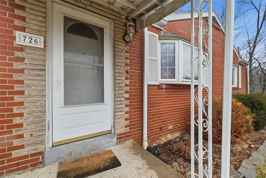 726 Rodney St, Crescent, PA 15046 - #3