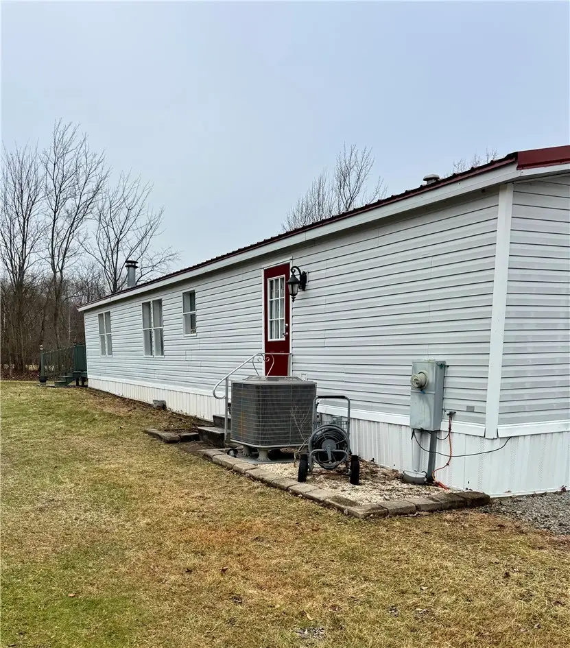 132 Victoria Ln, Hopwood, PA 15445 - #2