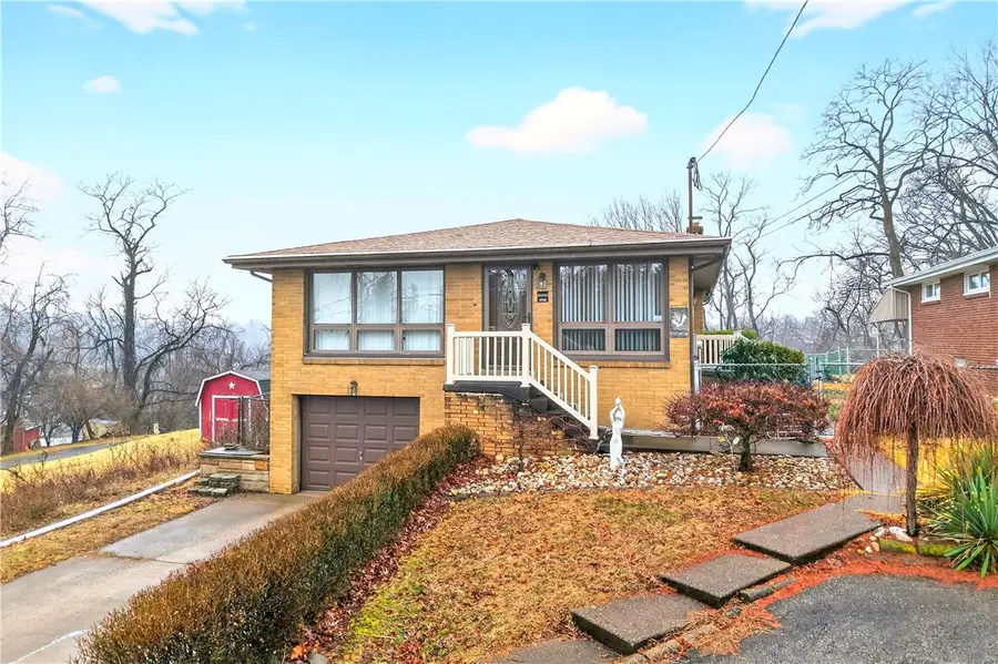 5156 Ridge Dr, Pittsburgh, PA 15236 - #2