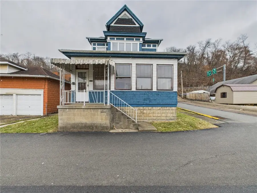 502 W Liberty Ave, Charleroi, PA 15022 - #2