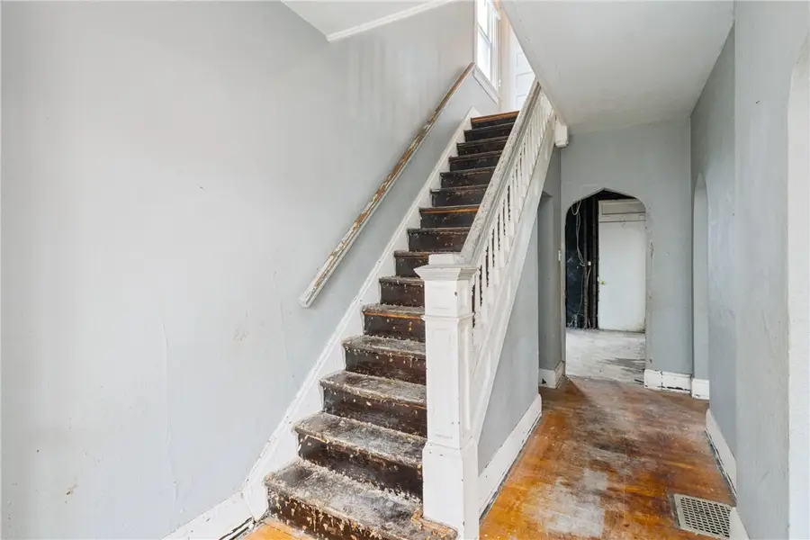 1600 Alverado Ave, Pittsburgh, PA 15216 - #3