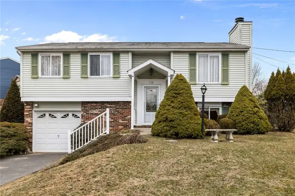 110 Lager Dr, Gibsonia, PA 15044