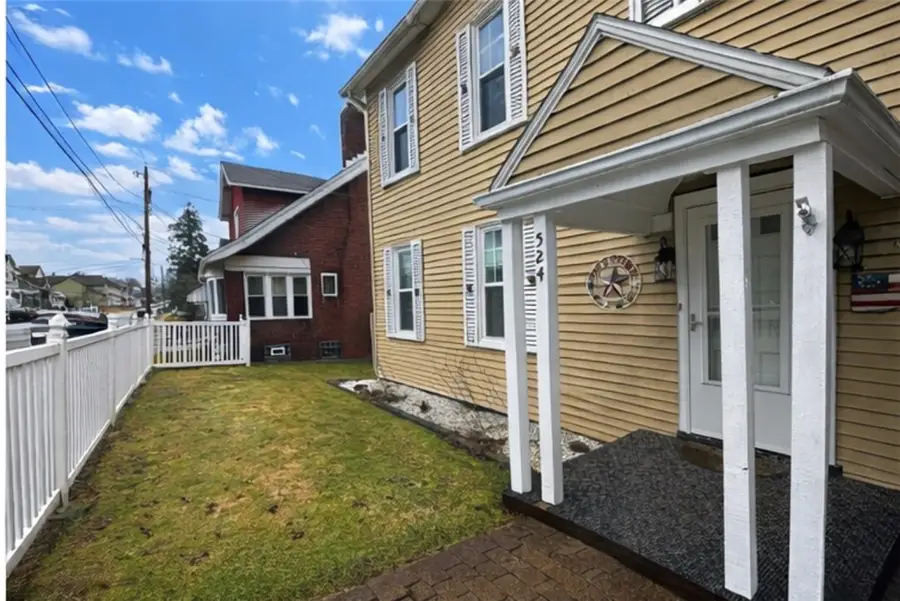 524 Roup Street, Tarentum, PA 15084 - #2