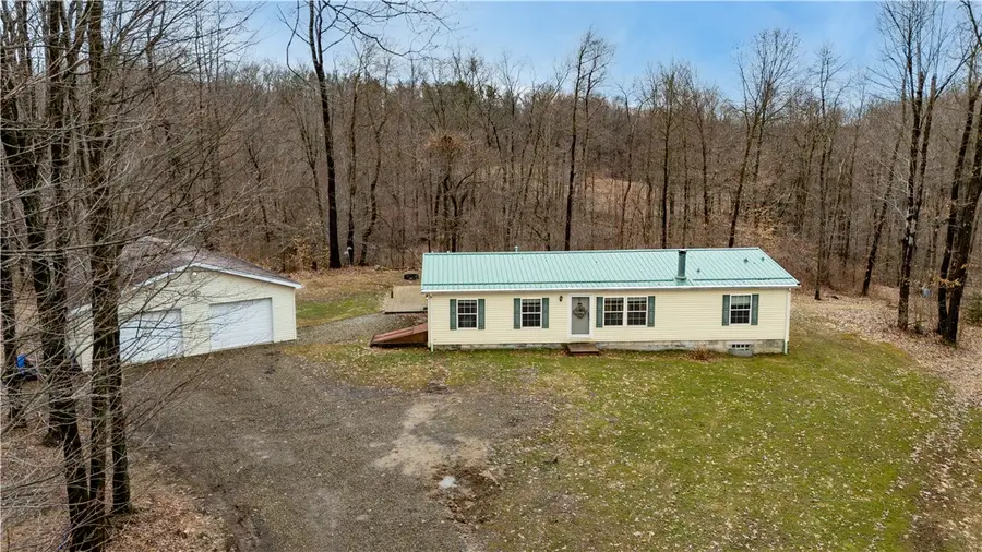 202 Lytle School Rd, Sandy Lake, PA 16145 - #2