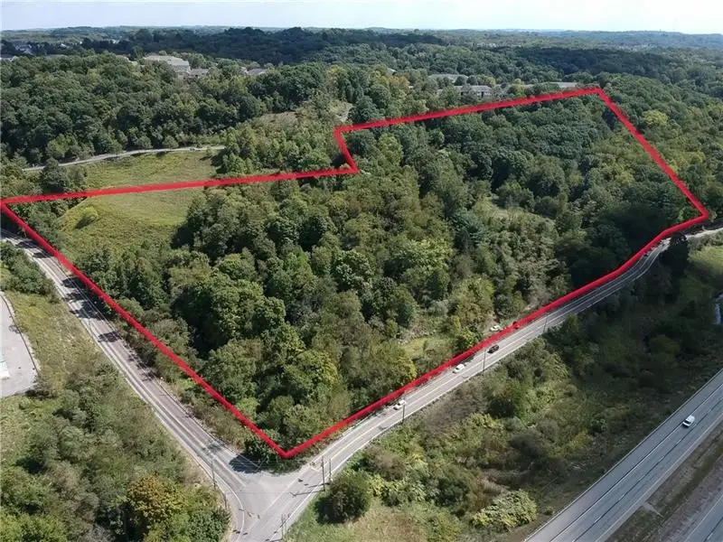 916 Mount Nebo Rd, Pittsburgh, PA 15237 - #2